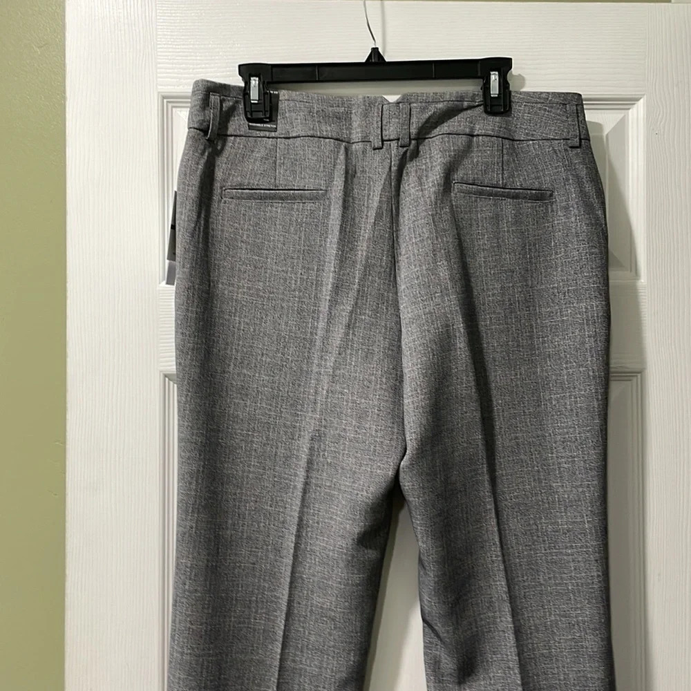 Amanda & Chelsea Pants - Picture 8 of 13